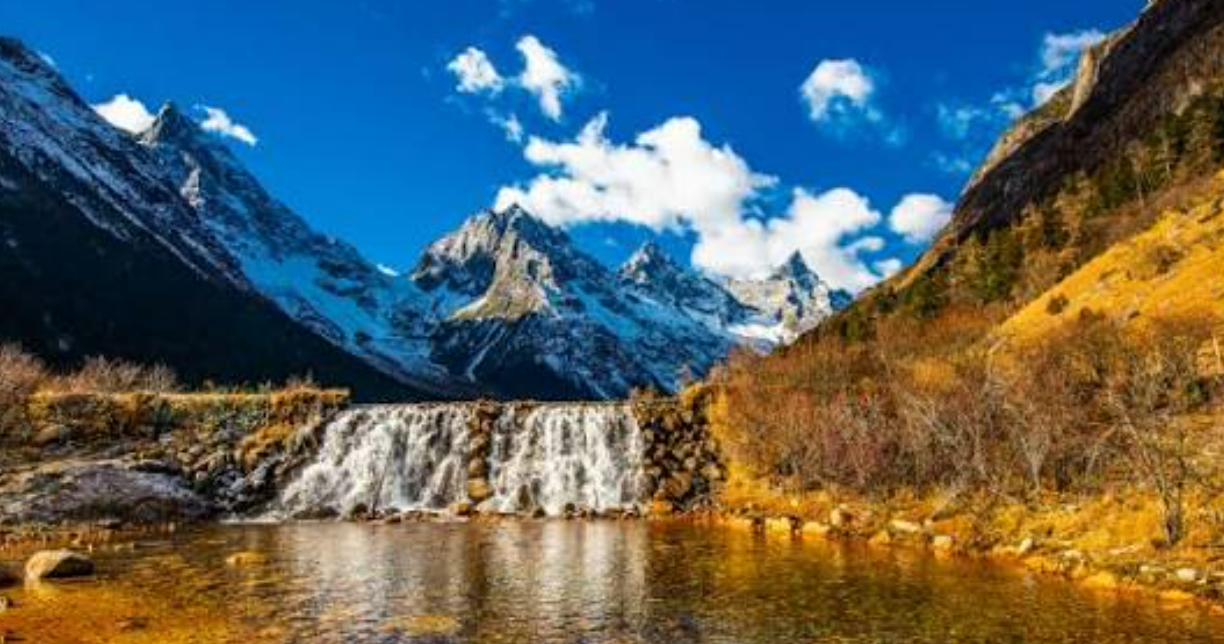 Panyang Lake in Sichuan